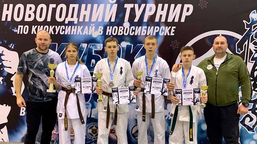 Томичи отличились на новгодних соревнованиях по киокусинкай