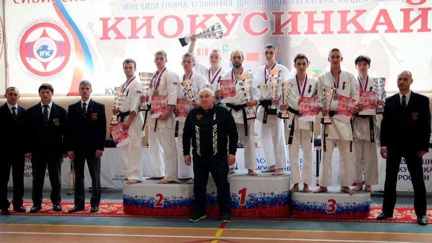 Итоги чемпионата и первенства Сибири по киокусинка