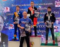 Борцы из Томской области завоевали золото, серебро и бронзу всероссийского турнира
