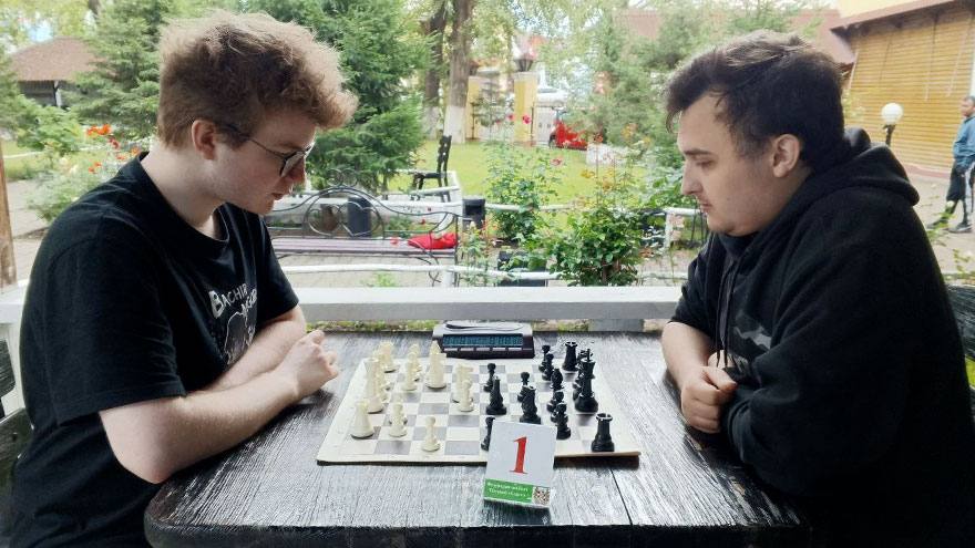 Шахматисты из разных регионов сыграли в Томске в блиц