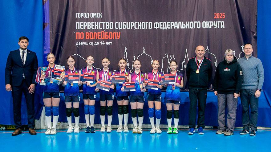 Асиновские девчонки победили на первенстве Сибири по волейболу!