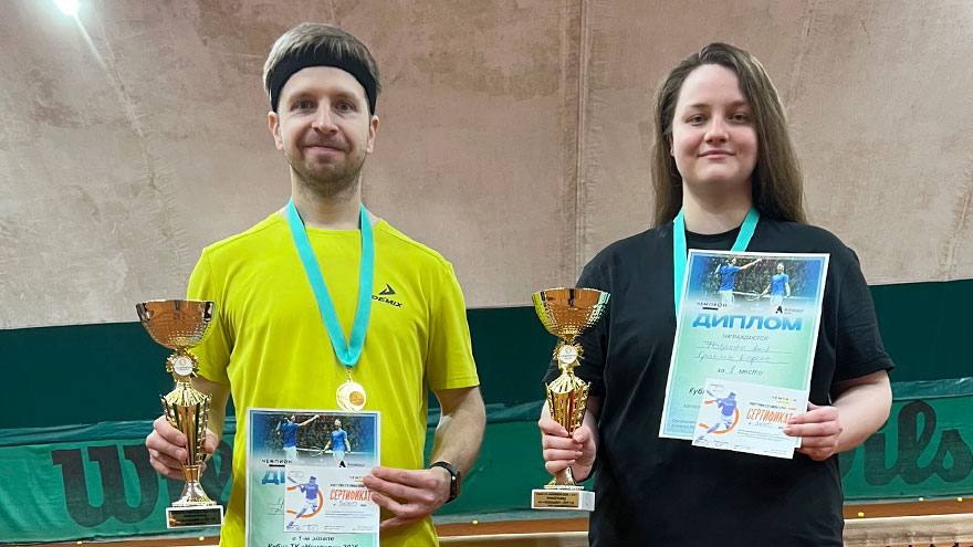 Анна Фещенко и Борис Гранин выиграли парный теннисный турнир