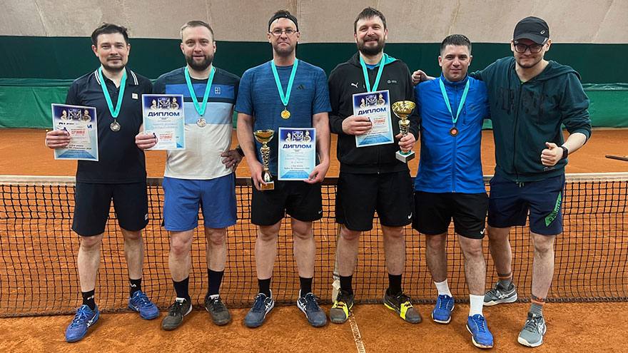Евгений Делич и Федор Волков выиграли парный теннисный турнир